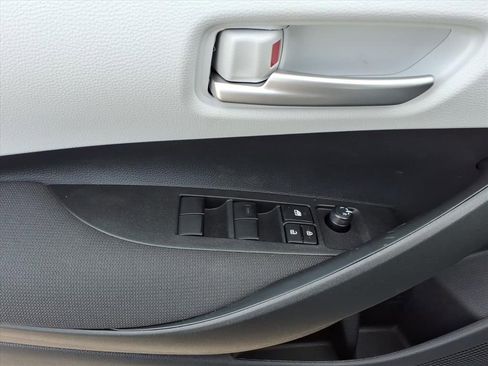 Certified 2026 Toyota Corolla SE image 14