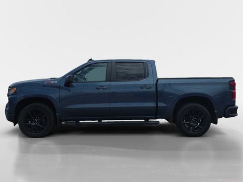 Used 2024 Chevrolet Silverado 1500 RST AWD/4WD image 2