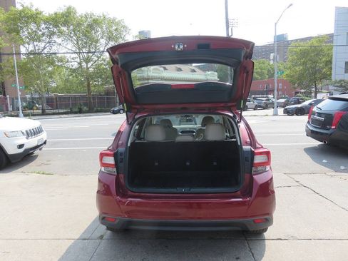 Used 2017 Subaru Impreza 2.0i Limited AWD/4WD image 24