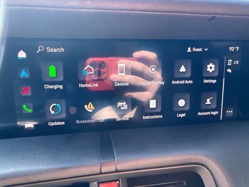 Used 2020 Porsche Taycan 4S w/ Premium Package image 30