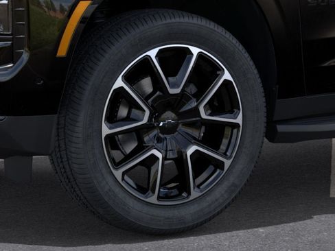 New 2026 Chevrolet Suburban RST AWD/4WD image 9