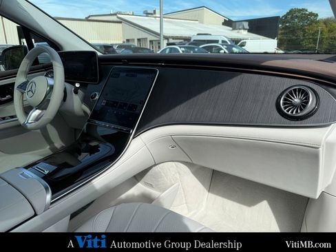 Certified 2023 Mercedes-Benz EQE 350+ 4MATIC SUV image 30