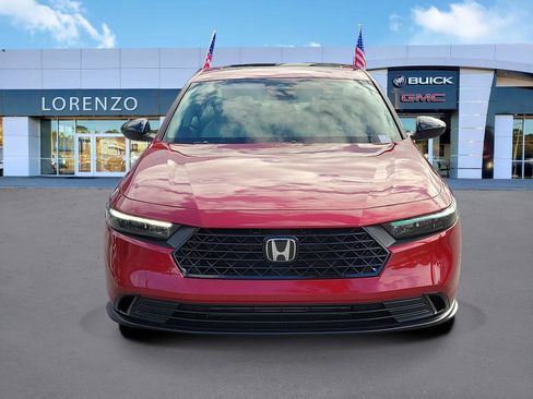 Used 2025 Honda Accord SE image 2