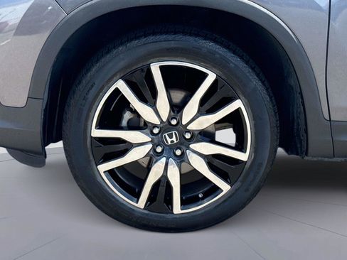 Certified 2019 Honda Pilot Elite image 11