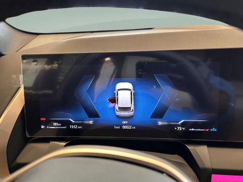 Used 2025 BMW X3 xDrive30i image 10