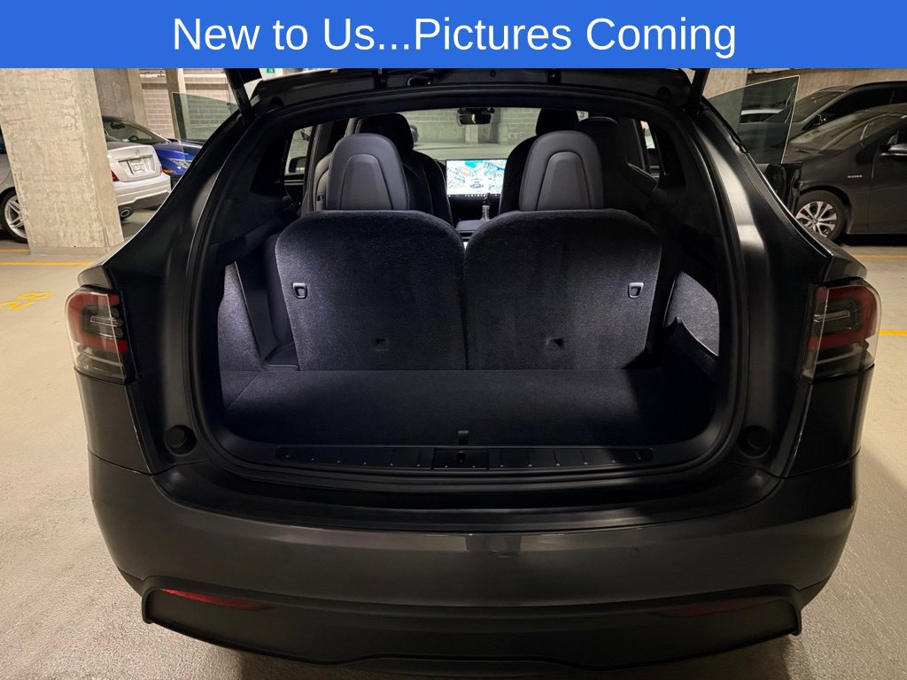 Used 2022 Tesla Model X Plaid AWD/4WD image 3
