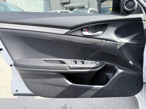 Used 2020 Honda Civic EX image 12
