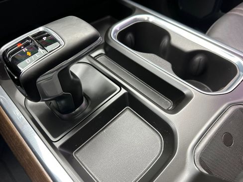 Used 2024 Chevrolet Silverado 1500 High Country w/ High Country Premium Package image 23