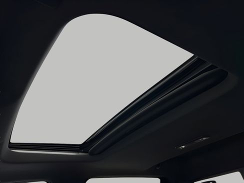 Used 2019 Chevrolet Silverado 1500 High Country w/ Technology Package image 16