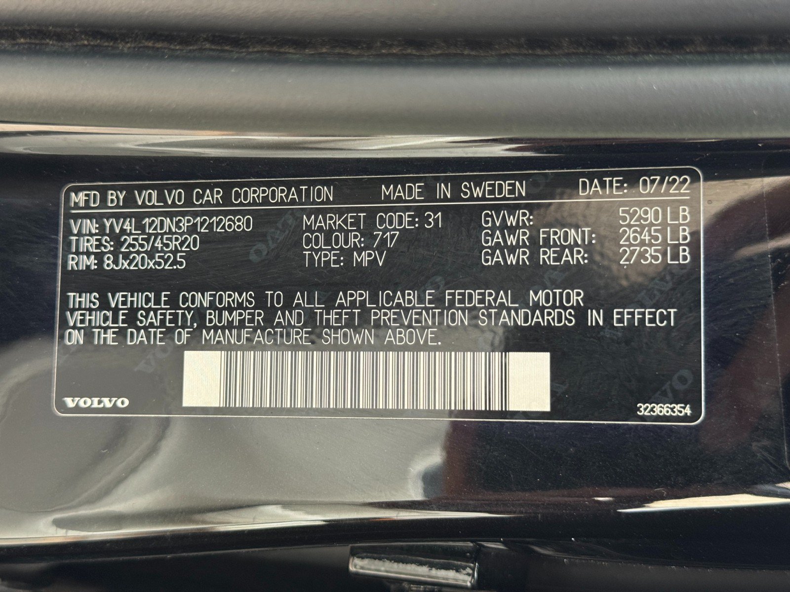 Used 2023 Volvo XC60 B5 Plus w/ Protection Package Premier FWD image 48