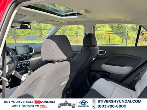 Certified 2026 Hyundai Venue SEL FWD image 20