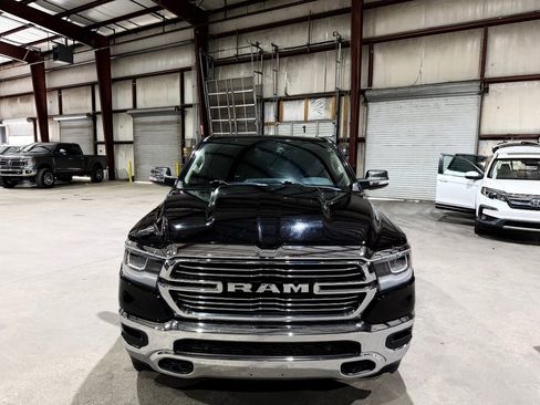 Used 2020 RAM 1500 Laramie AWD/4WD image 10