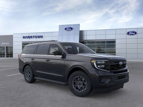 New 2026 Ford Expedition Active RWD image 30