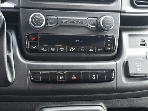 New 2025 RAM ProMaster 2500 w/ Quick Order Package 22G SLT image 2