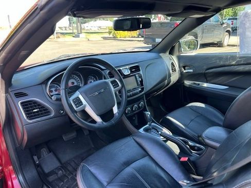 Used 2012 Chrysler 200 Limited FWD image 14
