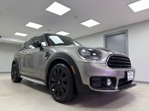 Used 2018 MINI Cooper Countryman ALL4 AWD/4WD image 4