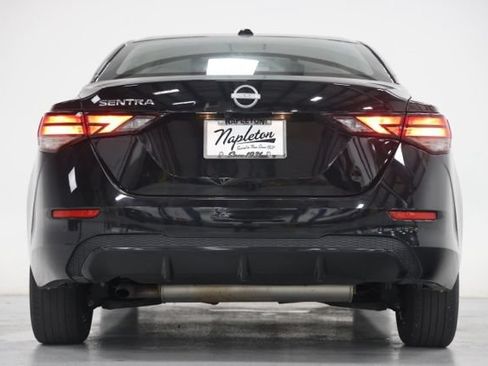 Used 2025 Nissan Sentra SV FWD image 9