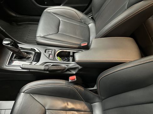 Used 2023 Subaru Crosstrek 2.5i Limited w/ Moonroof Package image 37