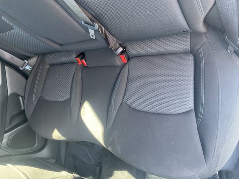 Used 2023 Jeep Compass Sport image 12