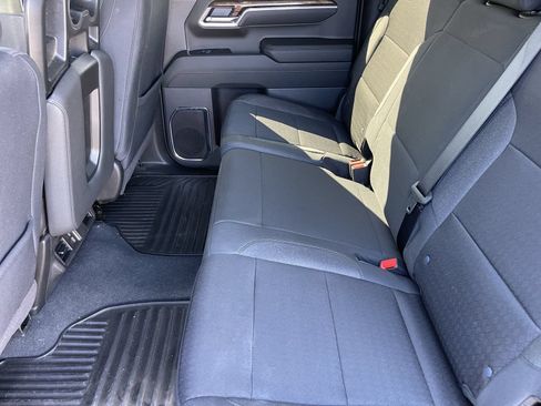 Used 2025 GMC Sierra 1500 SLE w/ Preferred Package AWD/4WD image 10