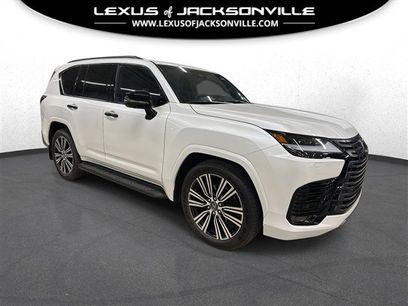 Certified 2025 Lexus LX 600 4WD w/ Luxury Package