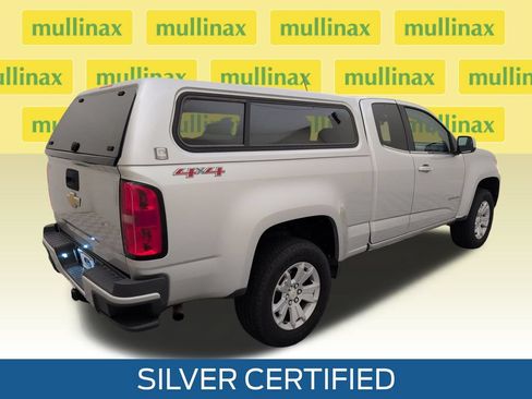 Used 2015 Chevrolet Colorado LT w/ LT Convenience Package AWD/4WD image 3