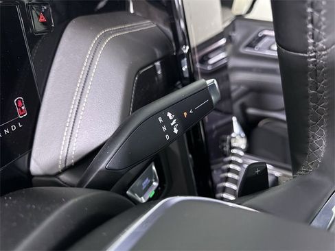 New 2026 GMC Yukon Elevation w/ LPO, Floor Liner Package image 16