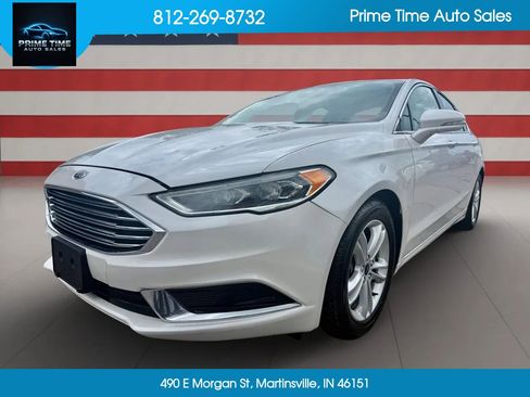 Used 2018 Ford Fusion SE w/ Fusion SE Technology Package FWD image 1