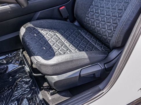 New 2026 Nissan Kicks SV FWD image 17