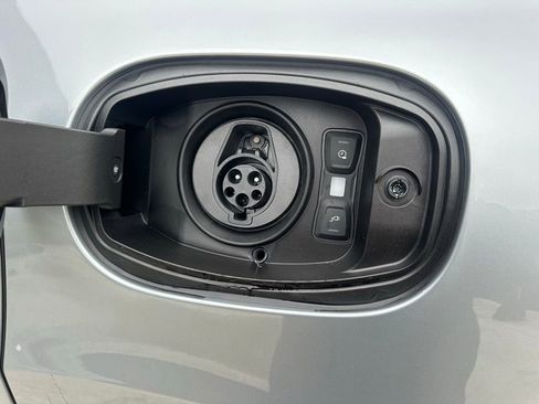 Used 2026 Porsche Cayenne E-Hybrid Coupe AWD/4WD image 44