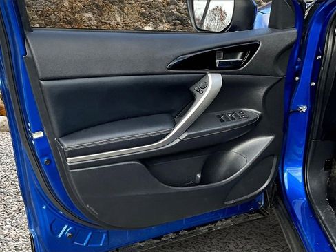 Used 2023 Mitsubishi Eclipse Cross SE image 21