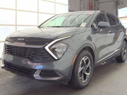Used 2023 Kia Sportage LX AWD/4WD image 1