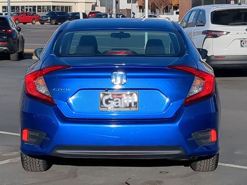 Used 2016 Honda Civic EX image 7