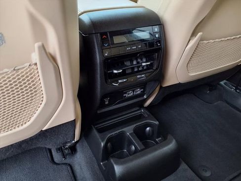 Used 2021 Jeep Grand Cherokee L Limited image 26