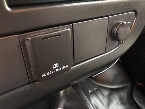 Used 2015 GMC Savana 2500 G2500 image 28