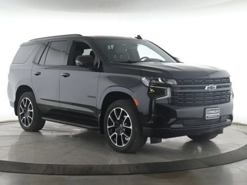 Used 2024 Chevrolet Tahoe RST w/ Luxury Package AWD/4WD image 2
