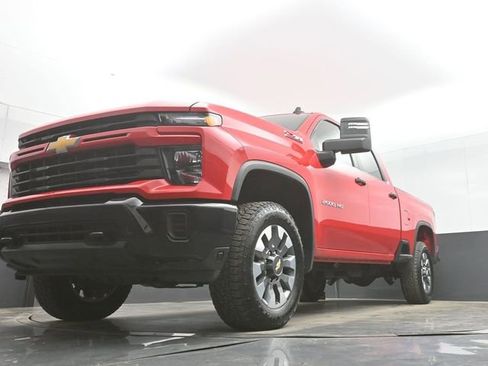 Used 2024 Chevrolet Silverado 2500 Custom w/ Custom Value Package AWD/4WD image 39