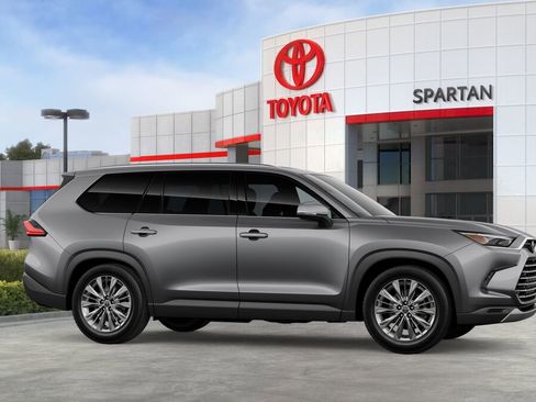 New 2026 Toyota Grand Highlander AWD image 13