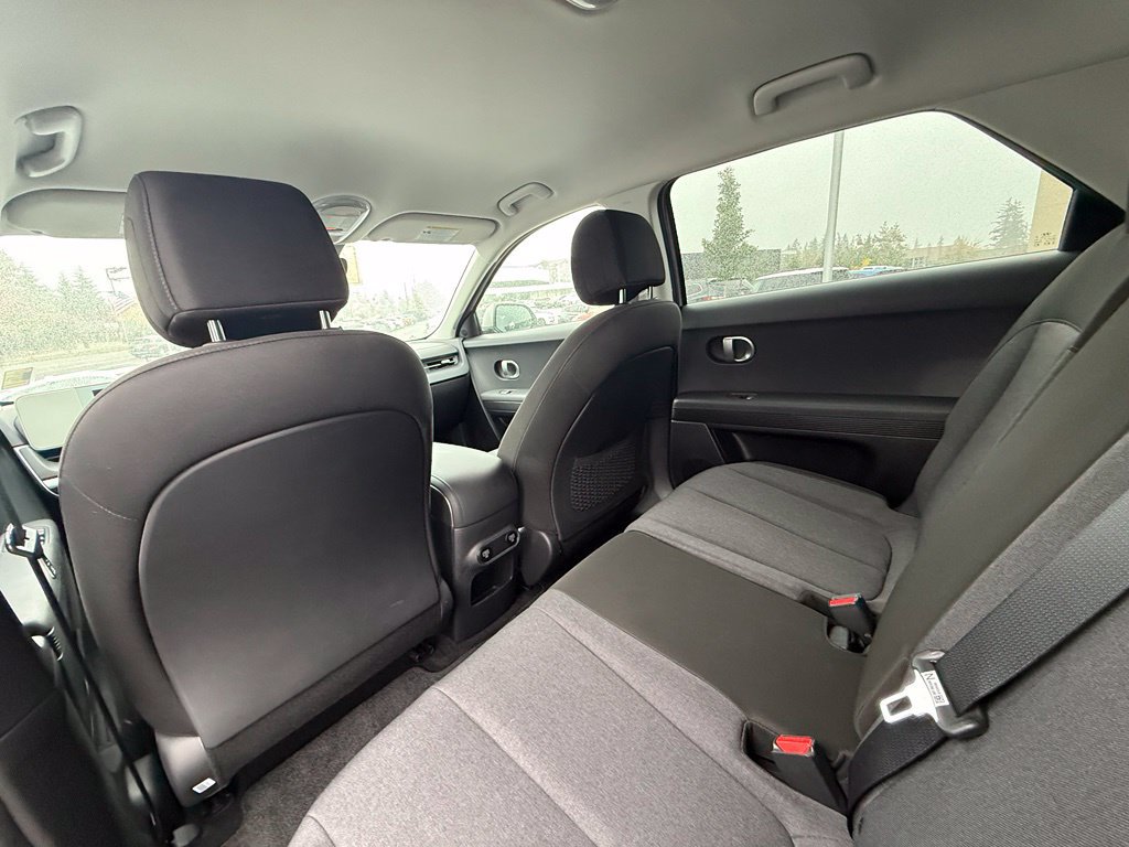 Certified 2024 Hyundai Ioniq 5 SEL AWD/4WD image 17