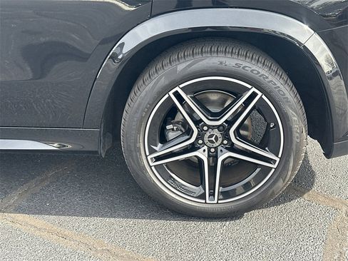 Certified 2025 Mercedes-Benz GLS 450 GLS 450 image 22