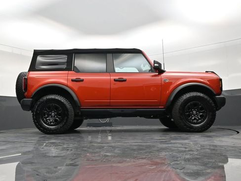 Used 2022 Ford Bronco Wildtrak AWD/4WD image 25