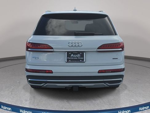 Used 2023 Audi Q7 3.0T Premium w/ Convenience Package AWD/4WD image 7