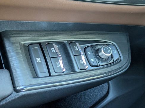 New 2026 Subaru Outback Touring XT image 29