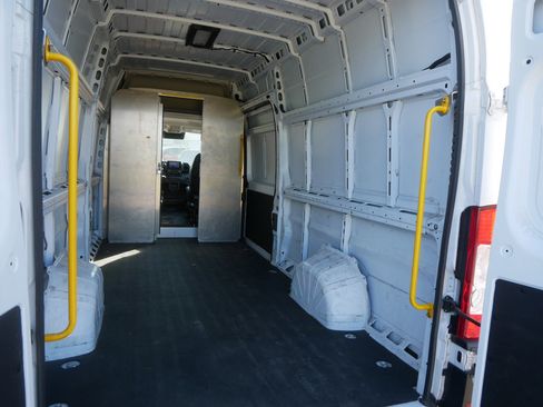 Used 2023 RAM ProMaster 3500 w/ Lane Management Group FWD image 19