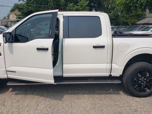 Used 2023 Ford F150 Platinum w/ Equipment Group 701A High image 7