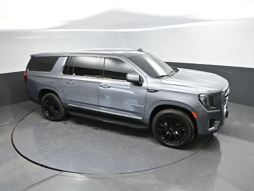 Used 2022 GMC Yukon XL SLT w/ SLT Premium Package AWD/4WD image 26