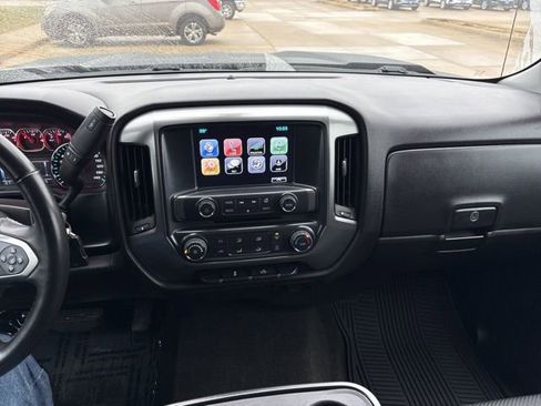 Used 2018 Chevrolet Silverado 1500 LT image 31