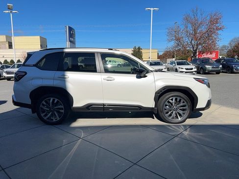 Certified 2025 Subaru Forester Touring w/ Protection Package image 3