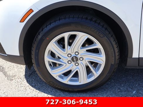 Used 2024 Lincoln Corsair FWD image 12