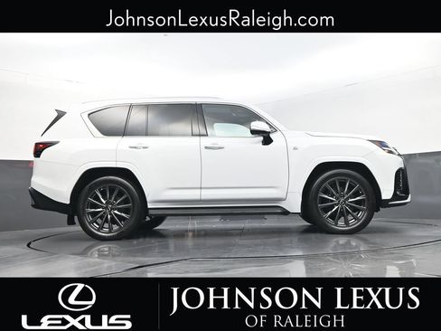 Used 2024 Lexus LX 600 F Sport AWD/4WD image 21